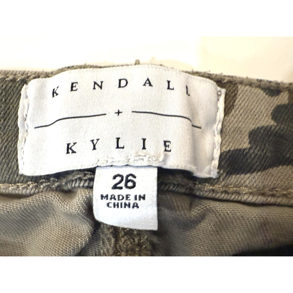 Kendall + Kylie Jeans Womens 26 Green Gray Camo Camouflage Skinny Stretch Denim - Picture 2 of 7
